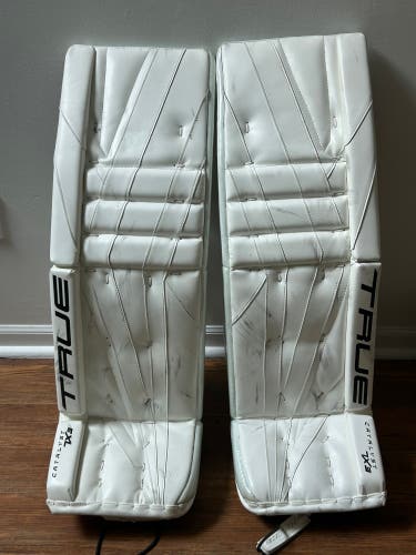 36" True Catalyst 7X3 Goalie Leg Pads (Used)
