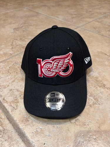 Detroit Red Wings Black Youth Unisex One Size Fits All New Era Hat (New)