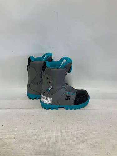 Used DC Shoes SCOUT 2017 Girls Snowboard Boots Grey Junior 02 11823-S000039073