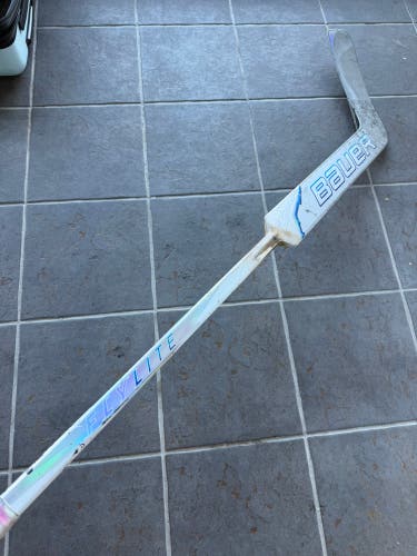 Intermediate Bauer Vapor Flylite Goalie Stick Regular 23" Paddle (Used)