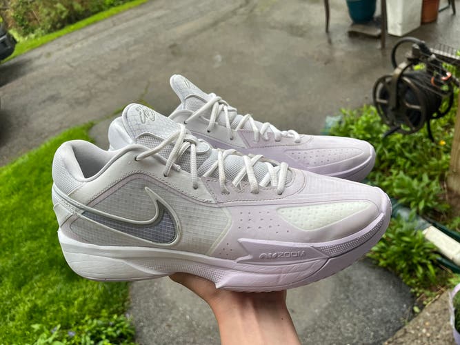 Men's Size M 11.0 (W 12.0) Nike GT Cut Shoes (Used)