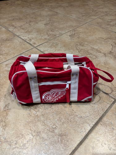 Detroit Red Wings Pro Stock Tape Bag (Used)