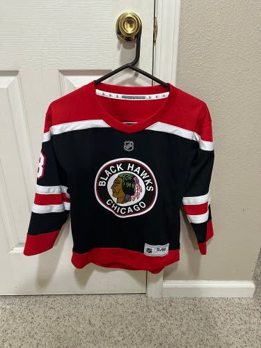 Youth Small / Medium Patrick Kane Jersey