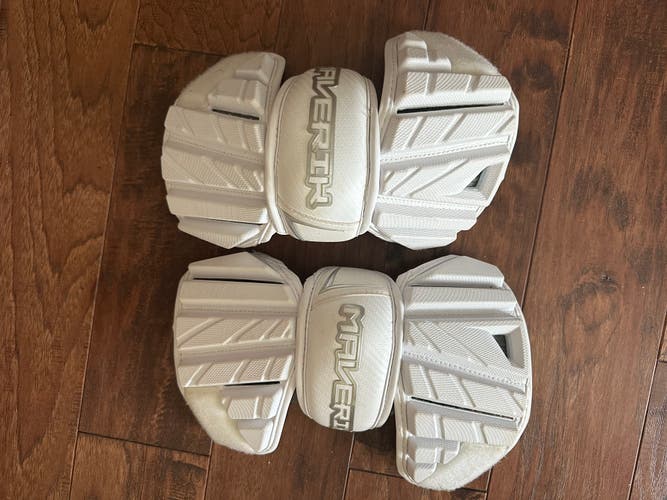 Small Adult Maverik Max Arm Pads (New)