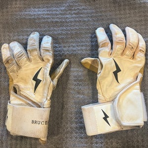 Bruce Bolt Youth Medium Batting Gloves (Used)