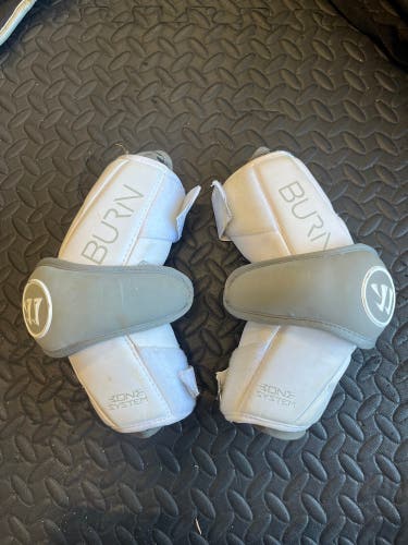 Small / Medium Youth Warrior Burn Arm Pads (Used)