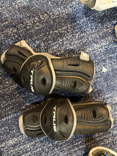 Small Youth True Frequency Arm Pads (Used)