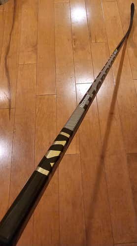 NHL Pro Stock Warrior Alpha LX Pro — Nathan MacKinnon Custom RLS 188 / 95 Flex (Used)