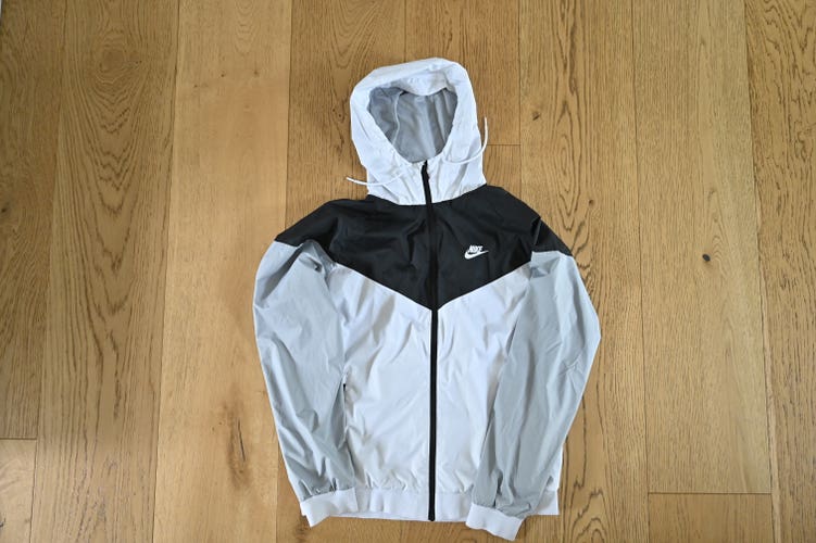 Gray Men's Large Nike Jacket (Used)