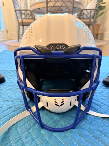 Youth Large Vicis ZERO2 Helmet (Used)