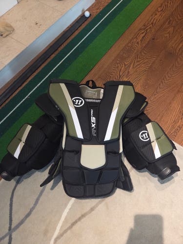 Small Warrior Ritual RX5 PRO Goalie Chest Protector (New)