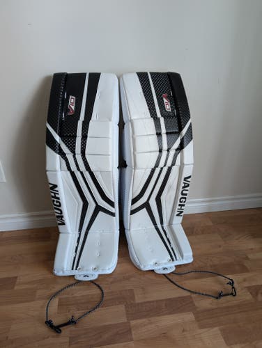 35" 2023 Vaughn Goalie Leg Pads (New)