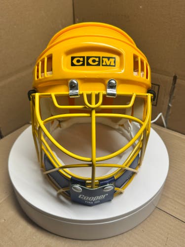 VINTAGE YELLOW CCM HT2 HOCKEY HELMET WITH RARE COOPER HM30 GOALIE CAGE SIZE LARGE BUFFALO SABRES