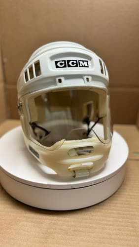 VINTAGE CCM HT2 HOCKEY HELMET WITH RARE JAW GUARD AND SHEILD (BOTH ARE NEW) SIZE LARGE