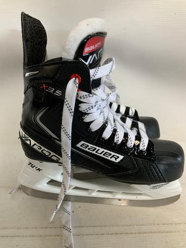 Used Bauer VAPOR X3.5 Junior Hockey Skate Junior 02 11823-S000038791