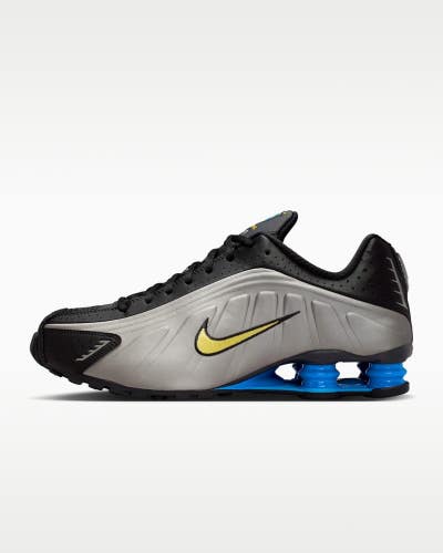Nike Shox R4 "Brazil" IO8134-001 Men's Black Metallic Pewter Soccer Shoes MEW778