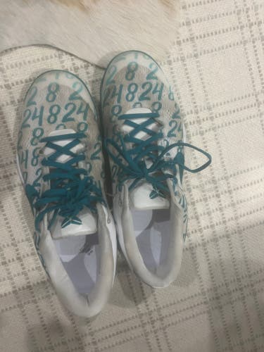 Kobe 8 Proto radiant emerald.