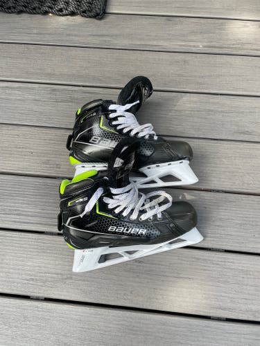 Bauer Pro Hockey Goalie Skates Size 9 Fit 1 (Used)