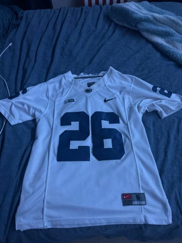New Penn State Saquan Barkley Jersey (Adult small)