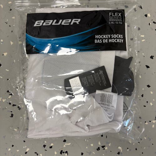 White Men's Large/Extra Large Bauer Socks (New)