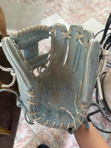 Rawlings Gold Glove Elite RH Baseball Glove 11.5" (Used)
