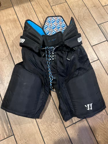 Men's Senior Medium Warrior Projekt Hockey Pants (Used)