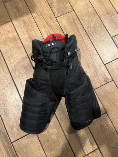 Junior Large CCM QuickLite 230 Hockey Pants (Used)
