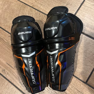 Youth Bauer Supreme comp 7" Shin Pads (Used)