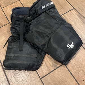Youth Large Sher-Wood PlayRite Hockey Pants (Used)