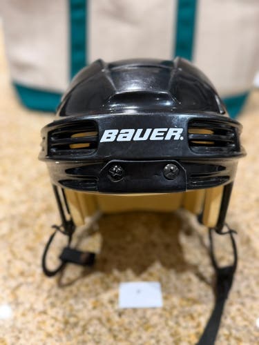 Large Bauer HH4000 Helmet black (Used)