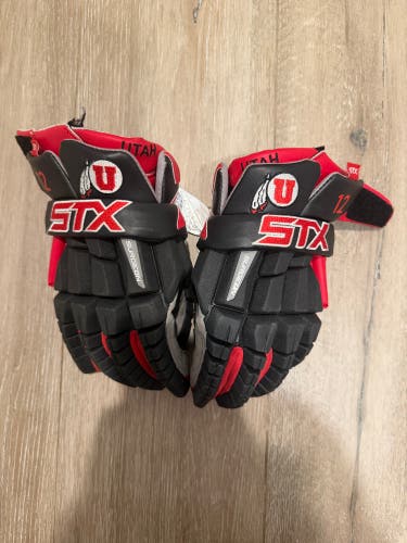 2024 ASUN Champions Utah RZR2 Lacrosse Gloves