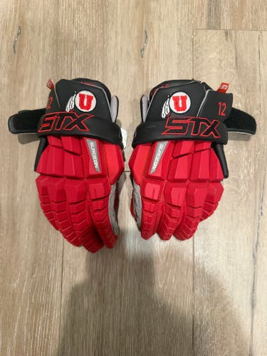 2024 ASUN Champions Utah RZR2 Lacrosse Gloves