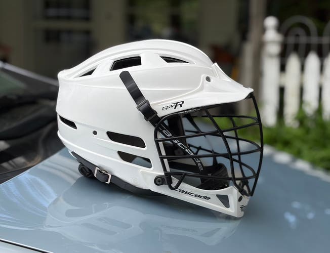 Cascade CPV-R Lacrosse Helmet — Adult | White/Black Mask