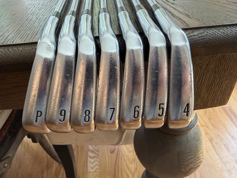 Srixon ZX7 Forged Iron Set 4-PW Nippon Modus 3 Tour 120 Stiff with  display picture 1