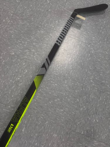 Senior Warrior Alpha LX2 Hockey Stick Right Handed W28 65 Flex (Used)