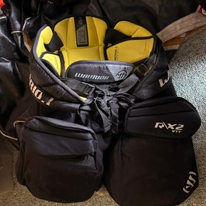Intermediate Large Warrior R/X2 Hockey Goalie Pants (Used)
