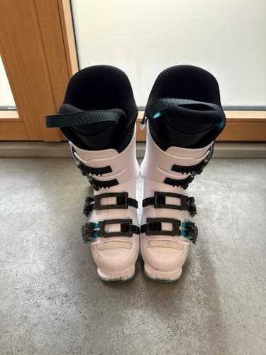 Mondo 20 & 20.5 Kid's HEAD Racing Raptor 65 Ski Boots (Used)