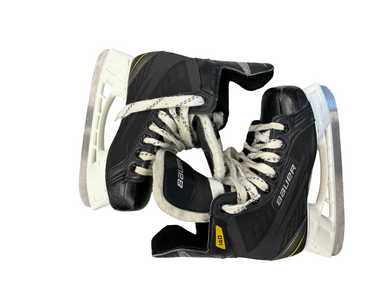 Used Bauer 140 Junior Hockey Skate Junior 01 11682-S000132322