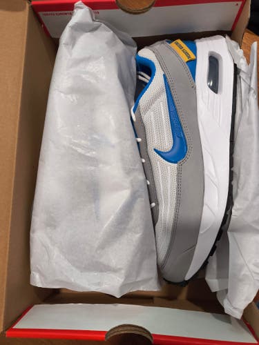 Blue Men's Size M 9.5 (W 10.5) Adult Nike Shoes (New)