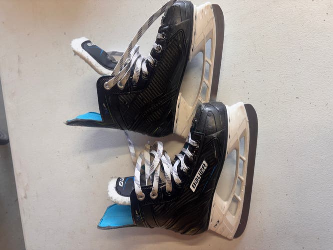 Bauer XLP Hockey Skates 13 (Used)