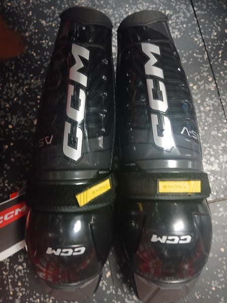 Senior CCM Tacks AS-V 15" Shin Pads (New)