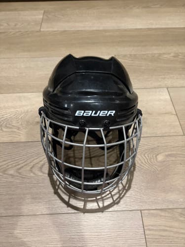 Medium Bauer Helmet (Used)