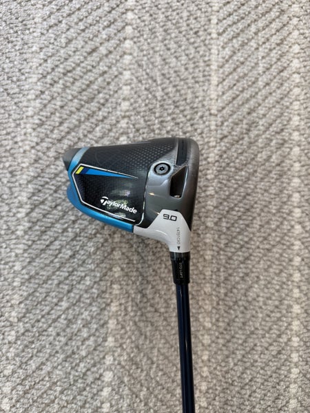 Men's 2021 TaylorMade SIM2 Max Right Handed Driver Stiff Flex Graphite Shaft 45.75" (Used)