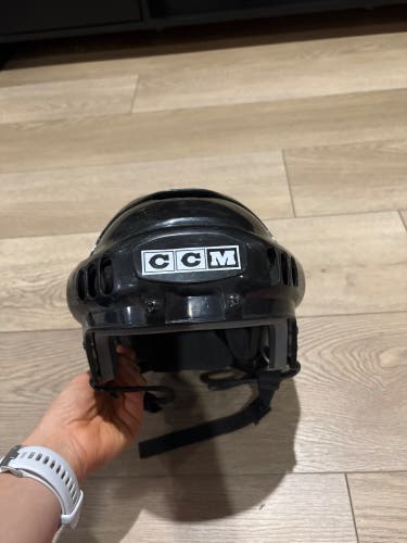 Medium CCM 852 Tacks Helmet (Used)