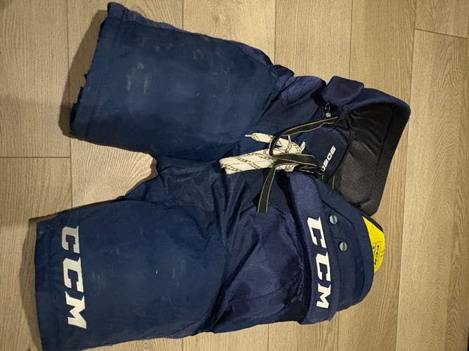 Men's Senior Large CCM Tacks 9080 Hockey Pants (Used)