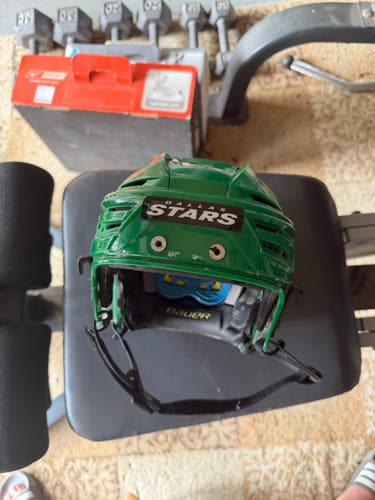 Medium Bauer Re-Akt 75 Helmet (Used)