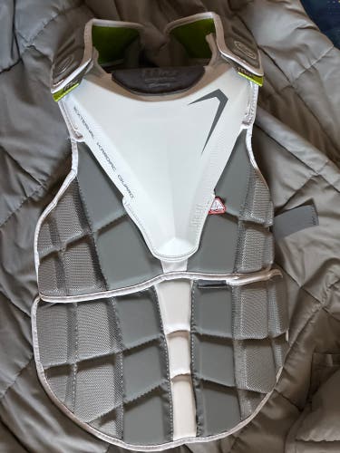 Large Maverik Max Chest Protector (New)