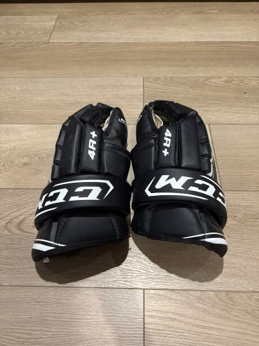 CCM Gloves 14" Pro Stock (Used)