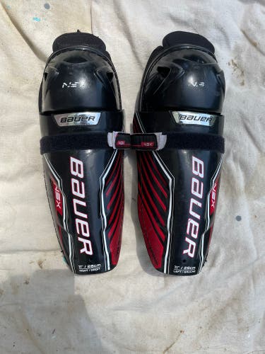 Youth Bauer NSX 11" Shin Pads (Used)