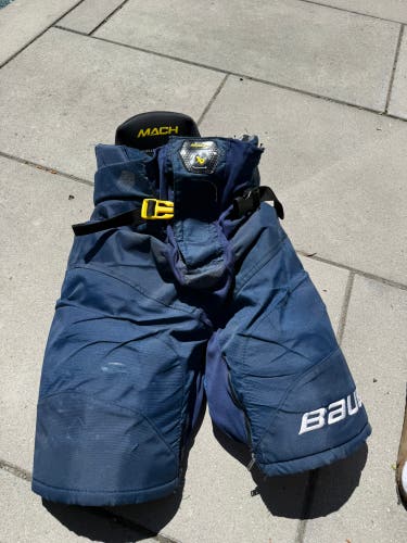 Intermediate Large Bauer Supreme Mach Hockey Pants (Used)